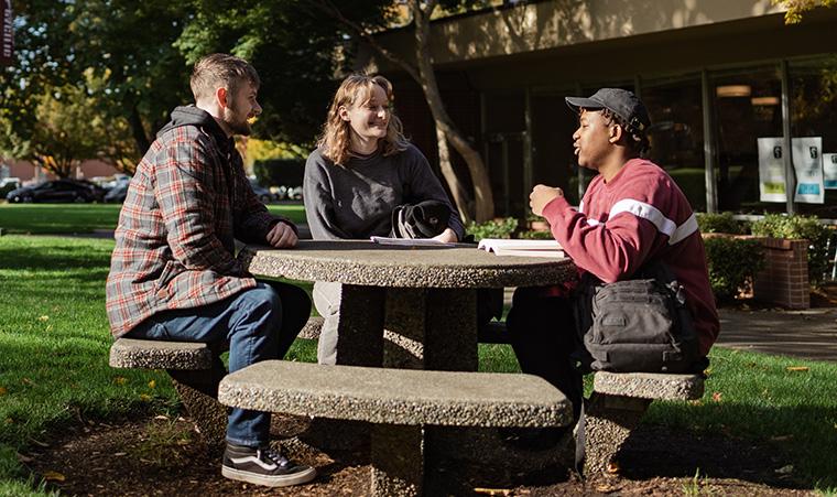 Transfer students meet up outside the Student Union Building | photo by Marco Gutierrez